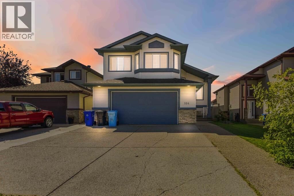 Property Photo:  164 Pitcher Crescent  AB T9K 0G9 