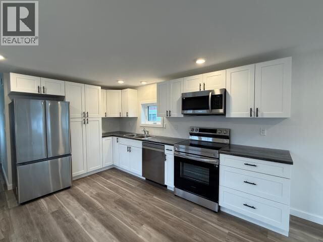 Property Photo:  36-37 Sycamore Street  YT Y1A 6E2 