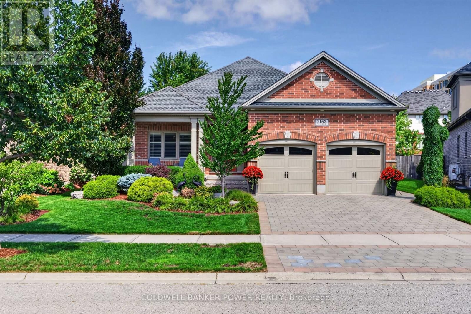 Property Photo:  3182 Pincombe Drive  ON N6L 0B4 