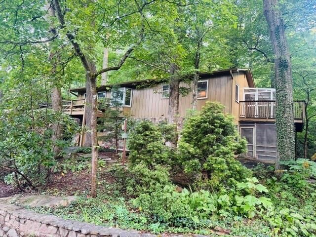 Property Photo:  149 Woodland Road  NC 28757 