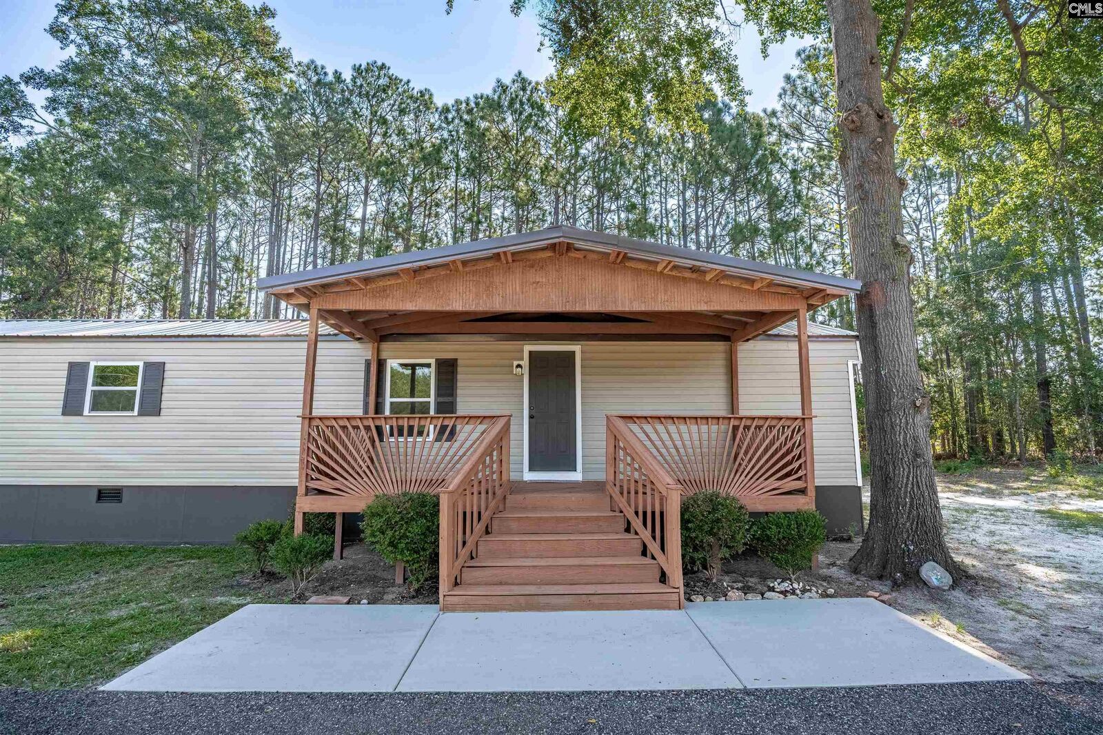 Property Photo: 329 Kyzer SC 29073-0000