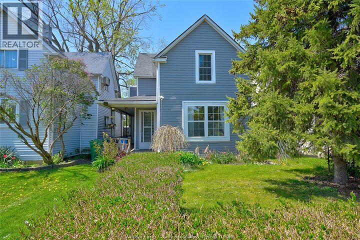 Property Photo:  1021 Wellington Avenue  ON N9A 5K2 