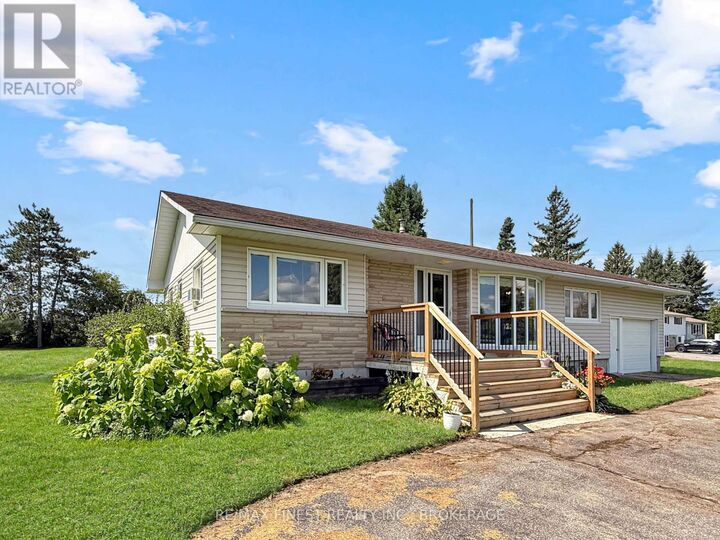 Photo de la propriété: 9859 County Rd 42 ON K0A 1X0