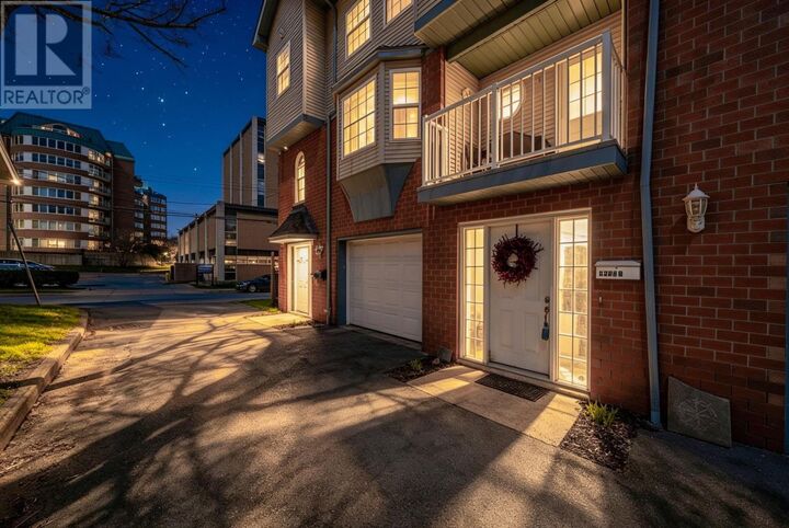 5224 Harvey Street — photo 1