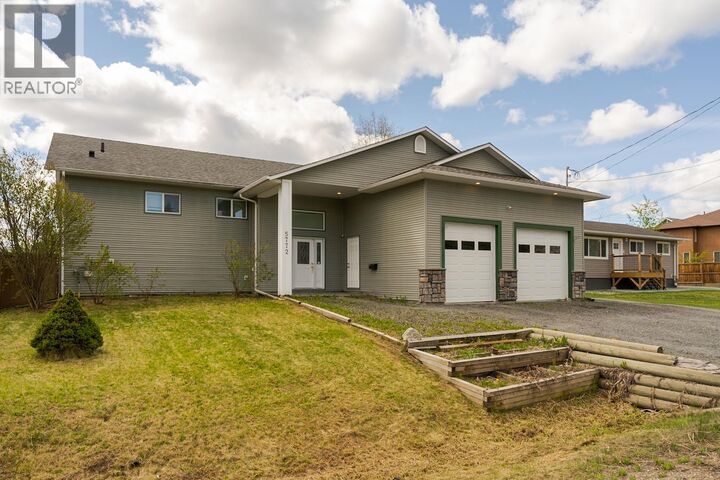 Property Photo: 5772 Heyer Road BC V2N 6J4