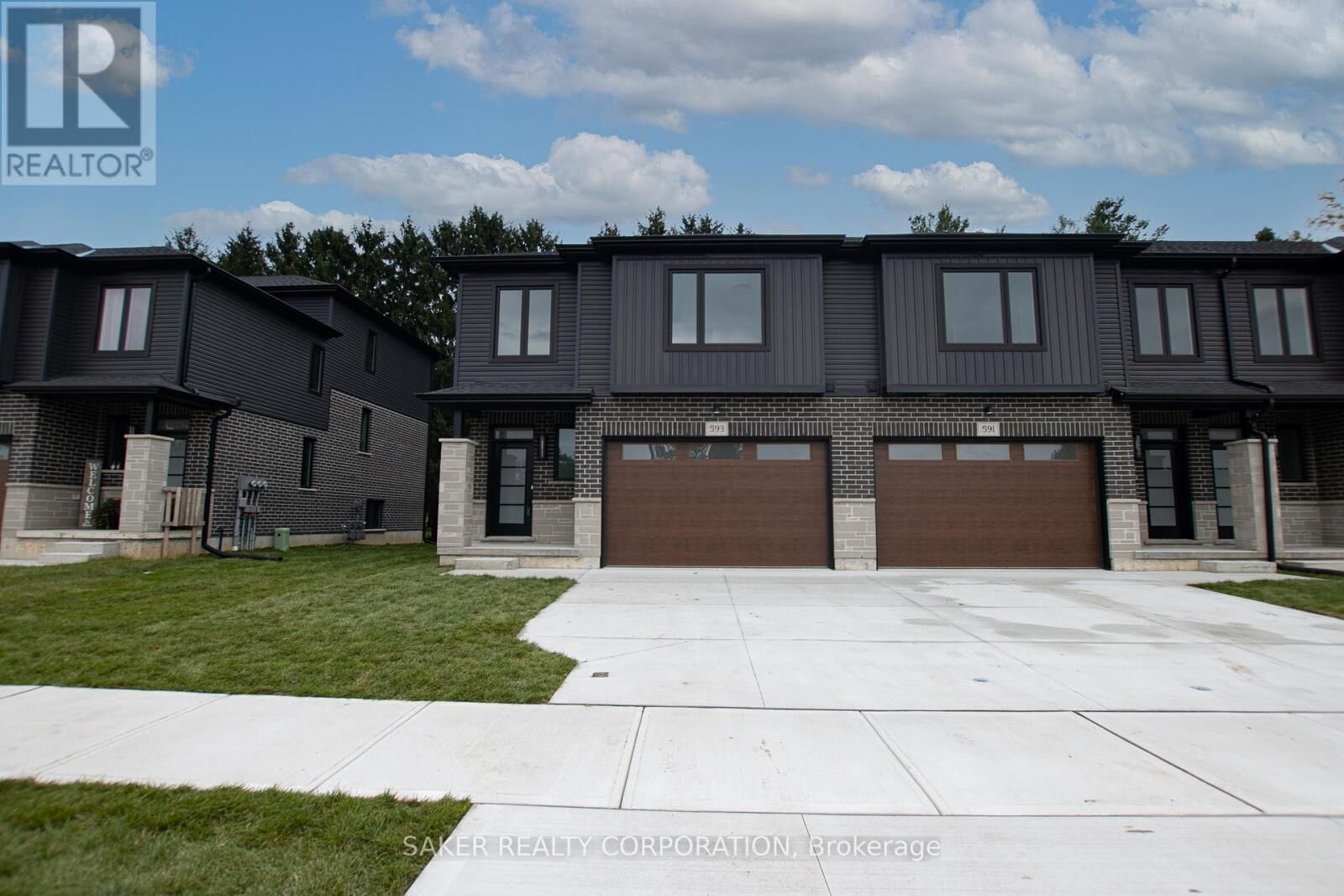 Property Photo:  579 Regent Street  ON N0L 1W0 