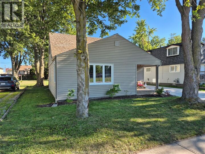 Property Photo: 162 Munger Avenue West ON N0R 1G0