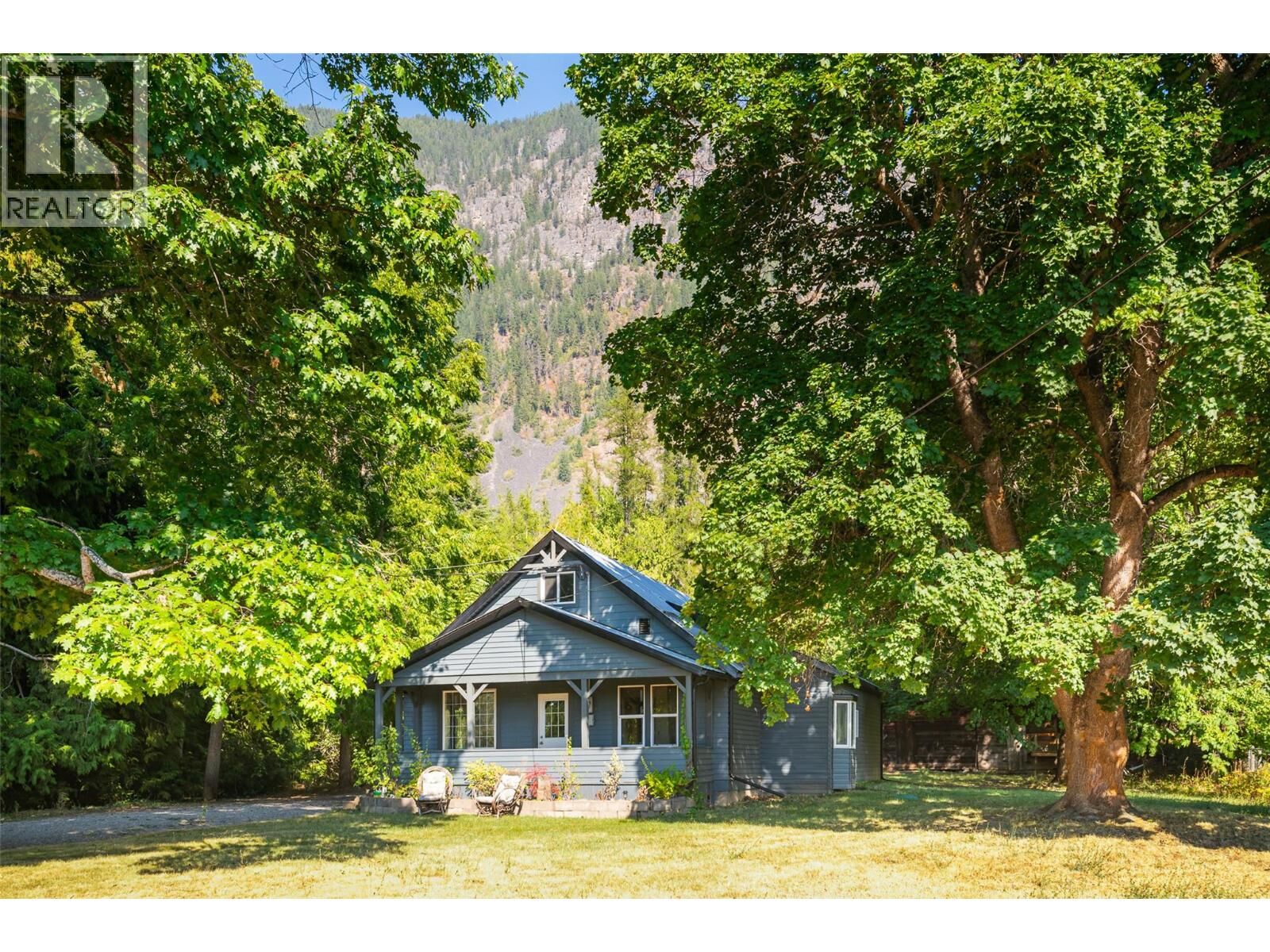 Property Photo:  4638 Samuelson Road  BC V0B 1C1 