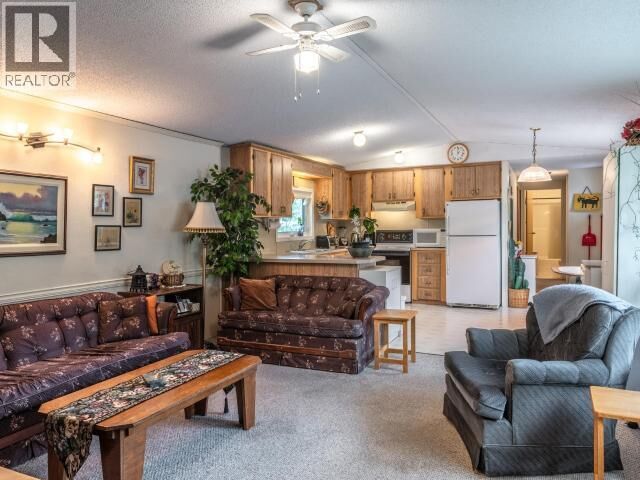 Property Photo:  226 Borden Dr  NT  