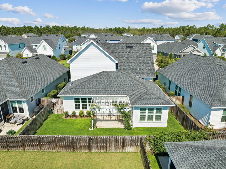 Property Photo:  63 Roundwood Drive  FL 32461 