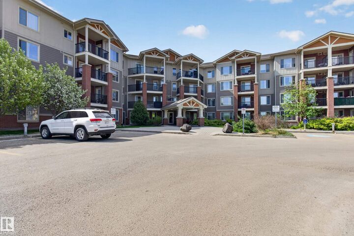 Property Photo:  3715 Whitelaw Lane NW 302  AB T6W 2C3 