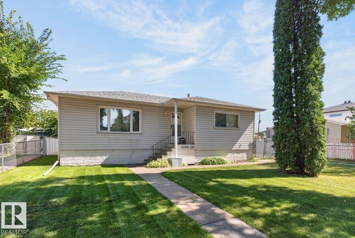 Property Photo:  12309 128 Street NW  AB T5L 1C6 