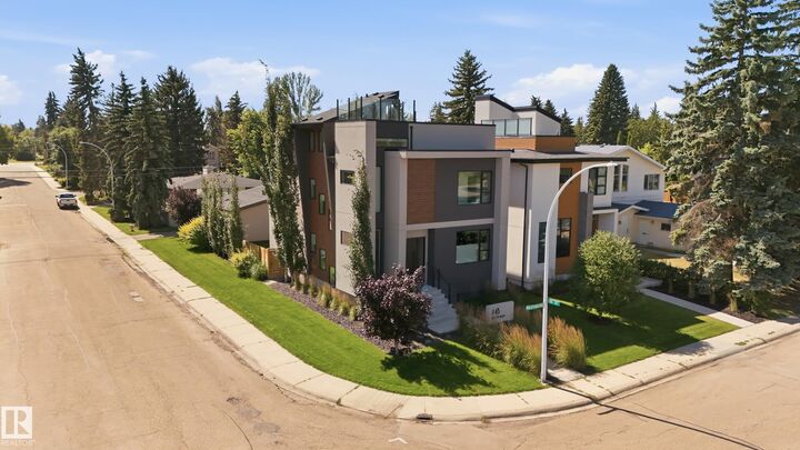 Property Photo: 44B Valleyview Crescent NW AB T5R 5S6