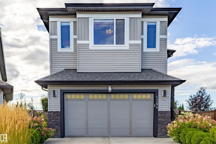 Property Photo:  1304 165 Street SW  AB T6W 3S6 