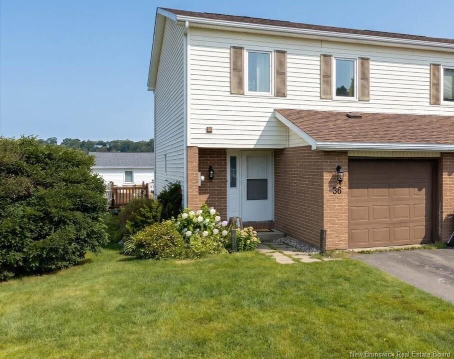 Property Photo:  36 Driftwood Lane  NB E2M 5L5 