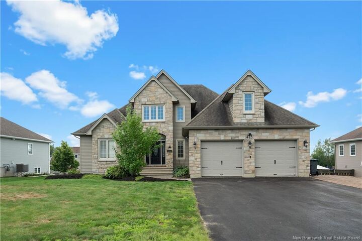 415 Grande-Vallee Court — photo 1