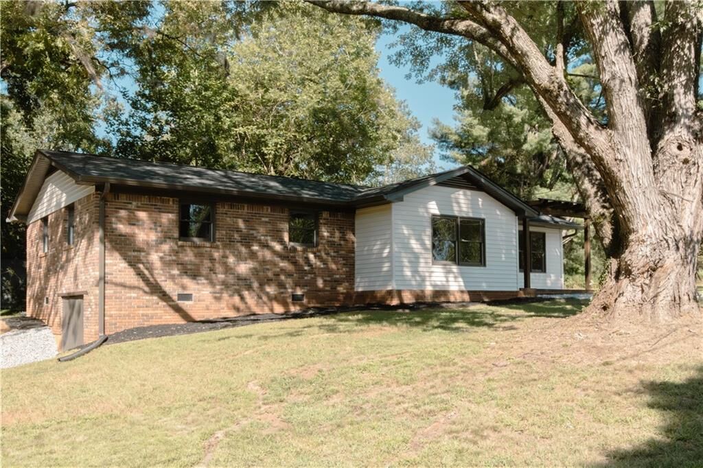 Property Photo:  16 Welch Circle  GA 30533 