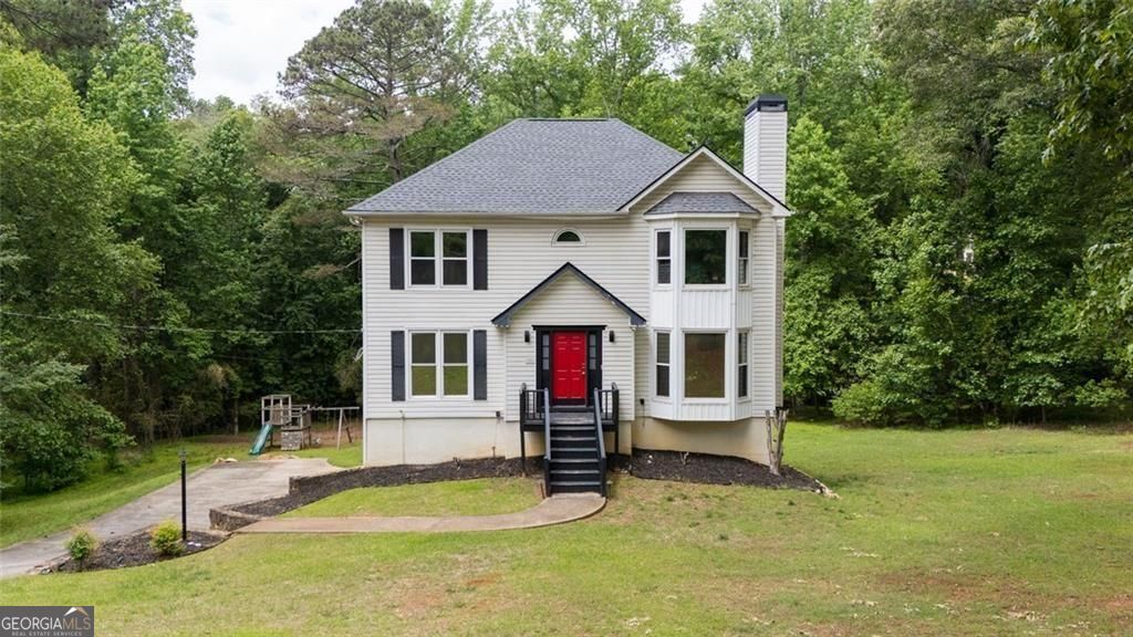 Property Photo:  105 Stafford Court  GA 30215 