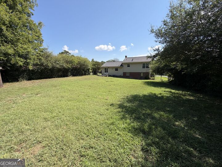 Property Photo: 202 Coosawattee Avenue SW GA 30165