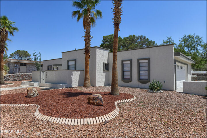 Property Photo: 6300 Jebel Way TX 79912