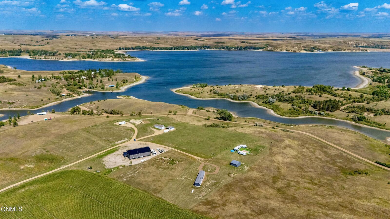 Property Photo: 6812 E Schatz Lane ND 58533