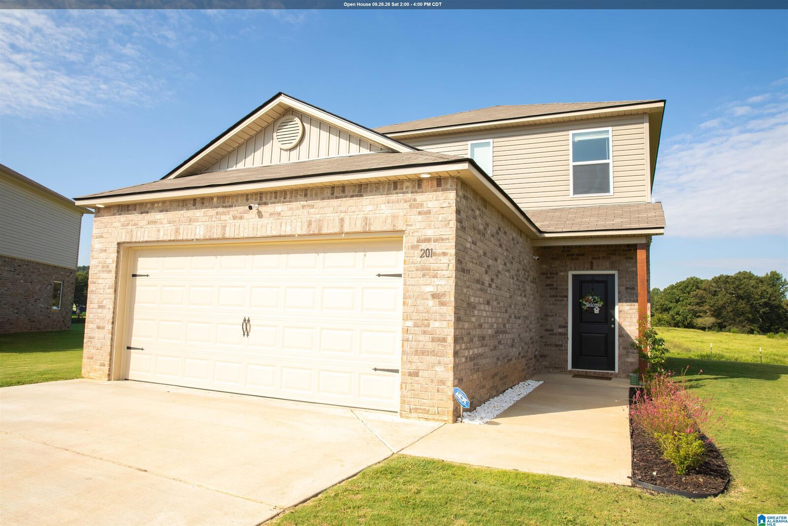 Property Photo:  201 Bow Court  AL 36268 