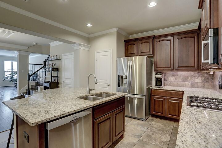 Property Photo: 1014 W 22nd Street TX 77008