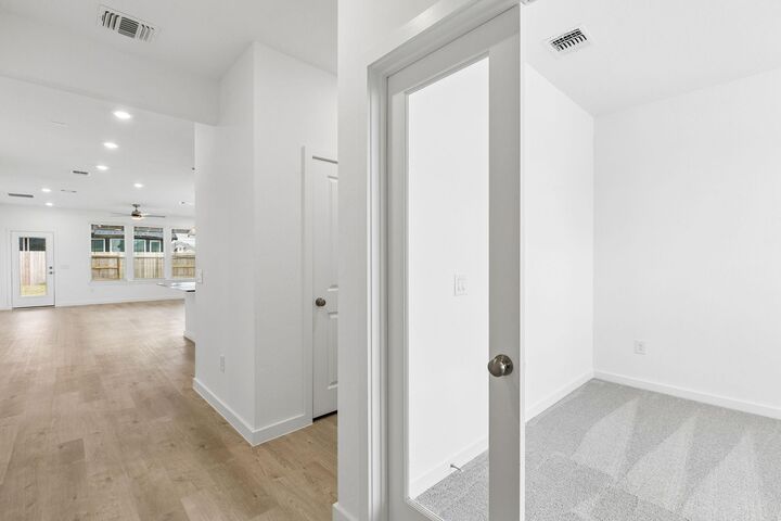 Property Photo:  414 Ruby Ford Drive  TX 77523 