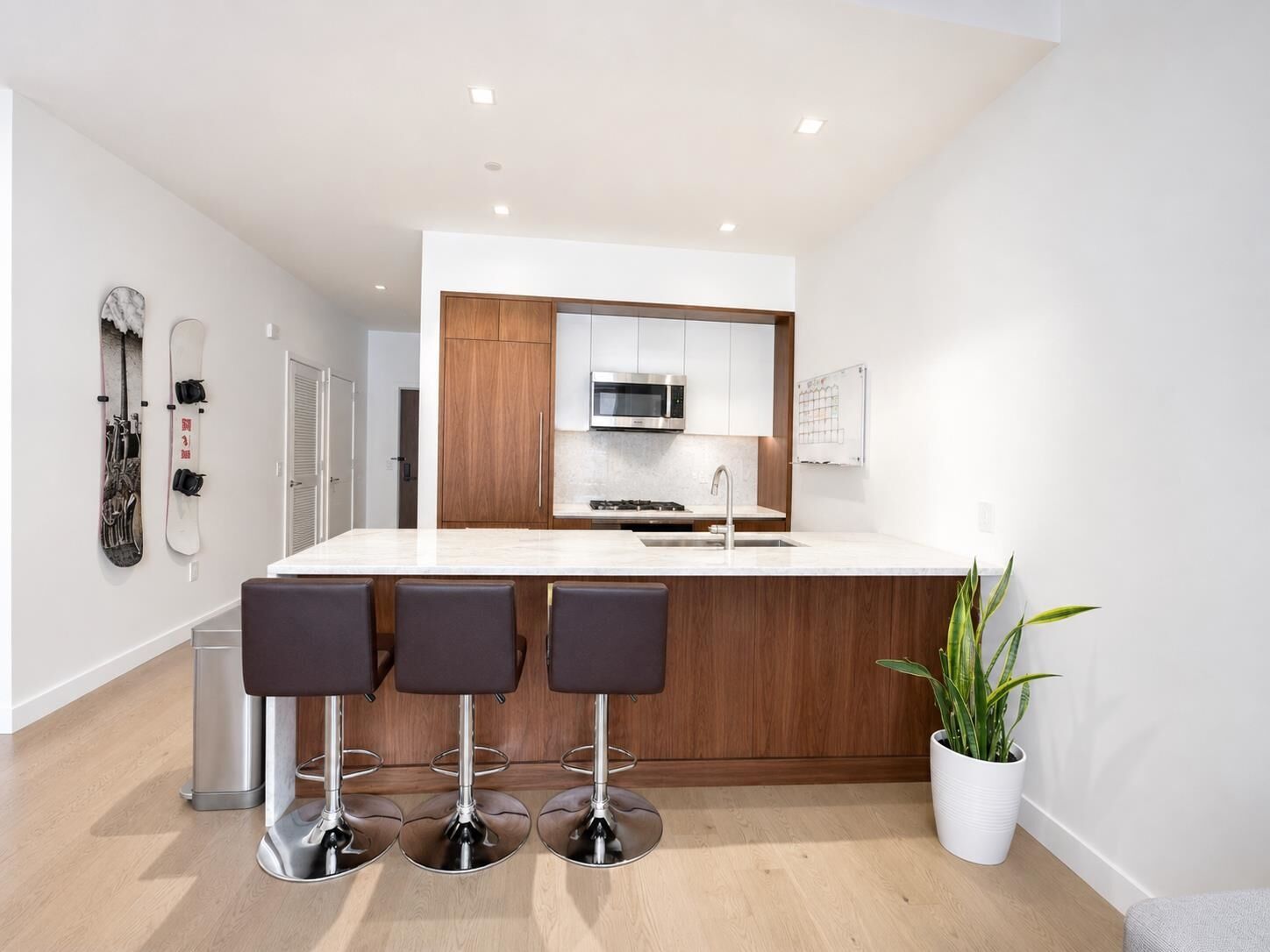 Property Photo:  75 Park Lane South 423  NJ 07310 