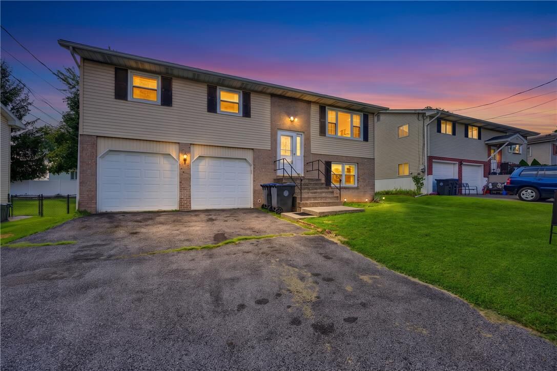 Property Photo:  1732 Maumee Avenue  PA 18103 