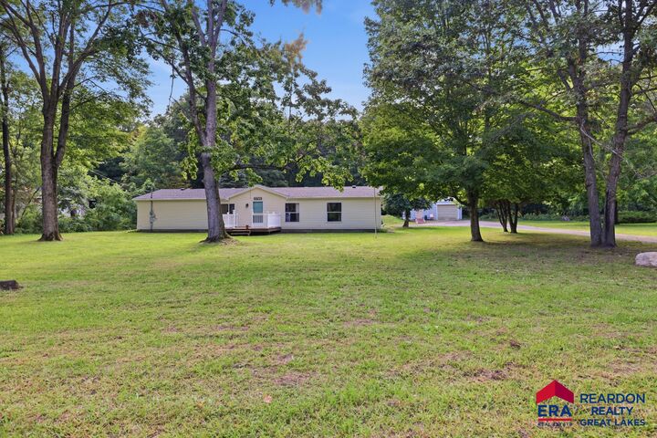 Property Photo: 5799 Verta Drive NE MI 49306