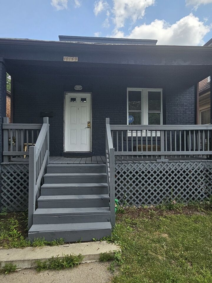 Property Photo:  10149 S State Street  IL 60628 