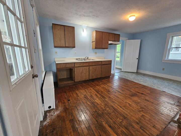Property Photo:  14 Hammond Street  ME 04073 