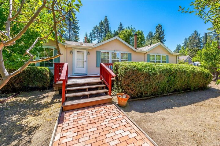 Property Photo:  53435 Idyllbrook Drive  CA 92549 
