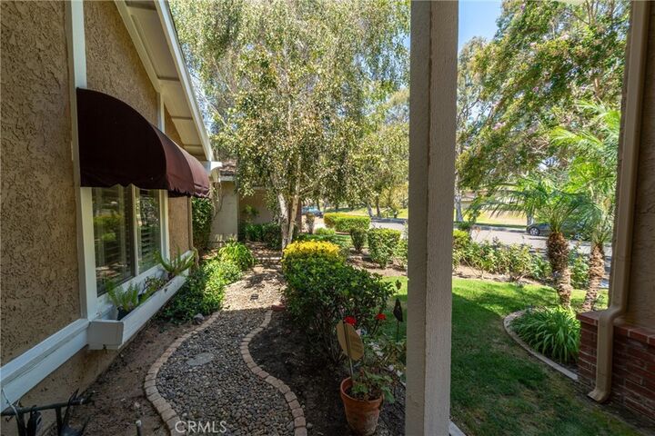 Property Photo:  5911 Kingsbriar  CA 92886 