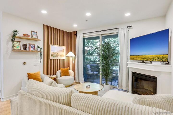 Property Photo:  1465 C St 3310  CA 92101 