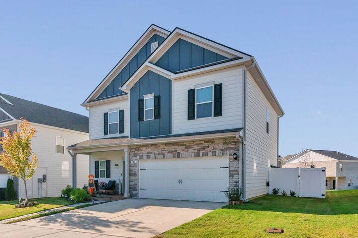 Property Photo: 348 Winston Way TN 37066