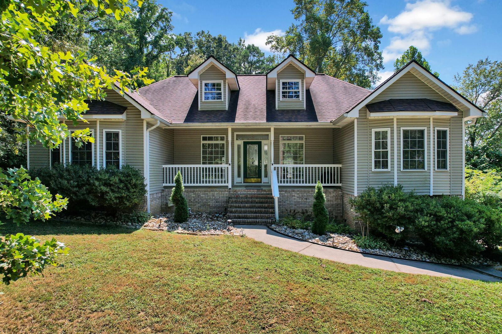 Property Photo:  3687 Crown Colony Dr NW  TN 37312 