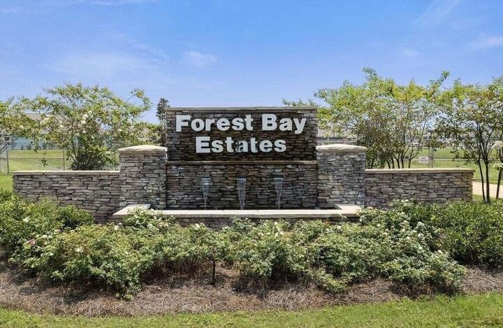 Property Photo:  6569 Forest Bay Avenue  FL 32563 