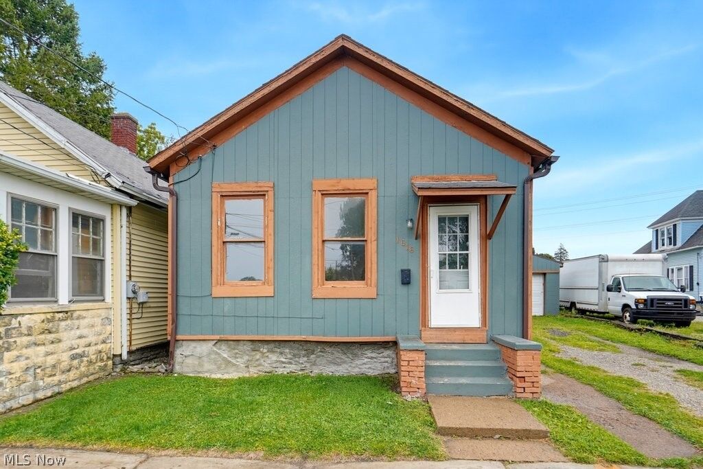Property Photo: 1616 Prospect Street OH 44870