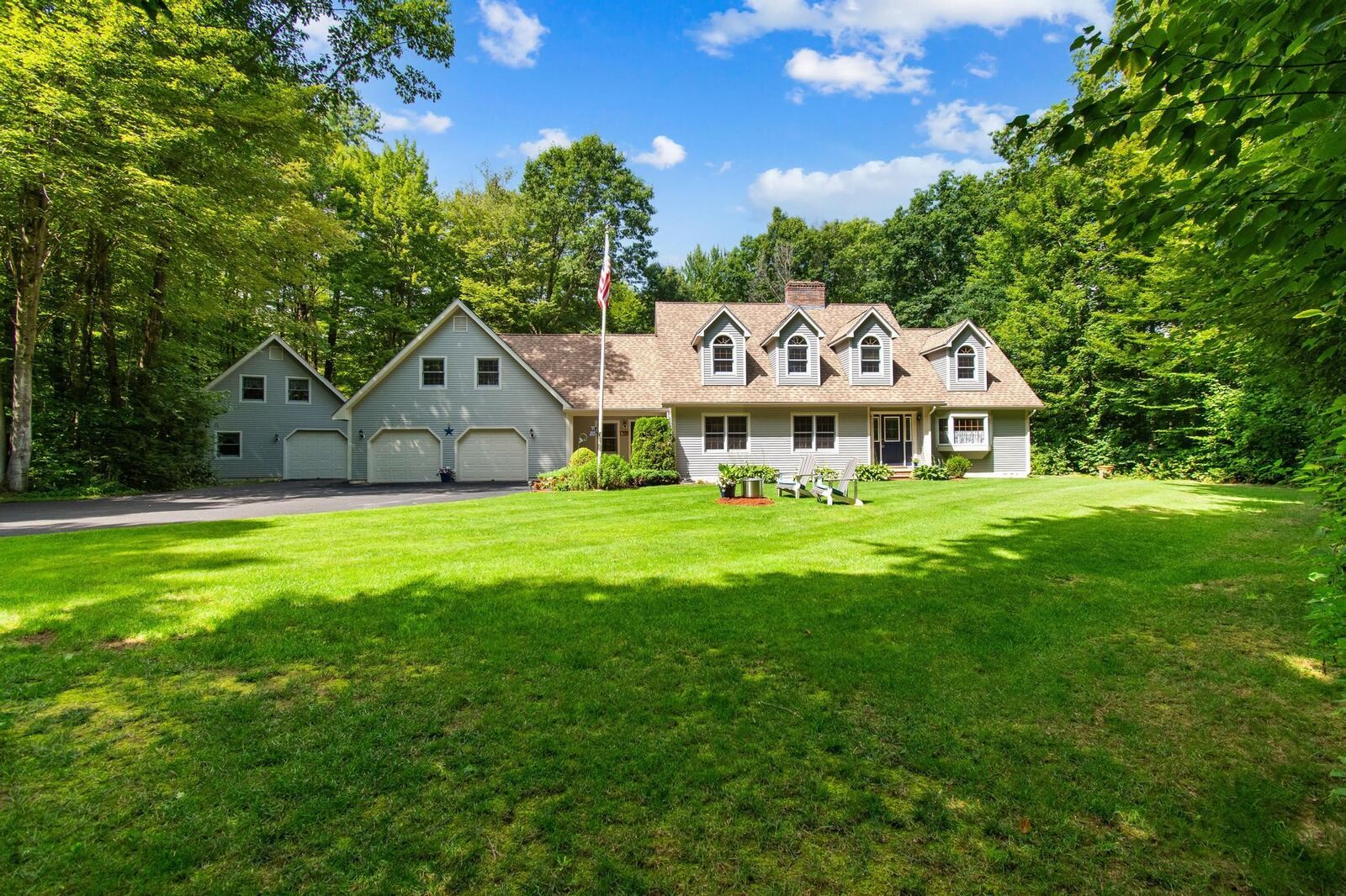 Property Photo: 22 Lang Drive VT 05452