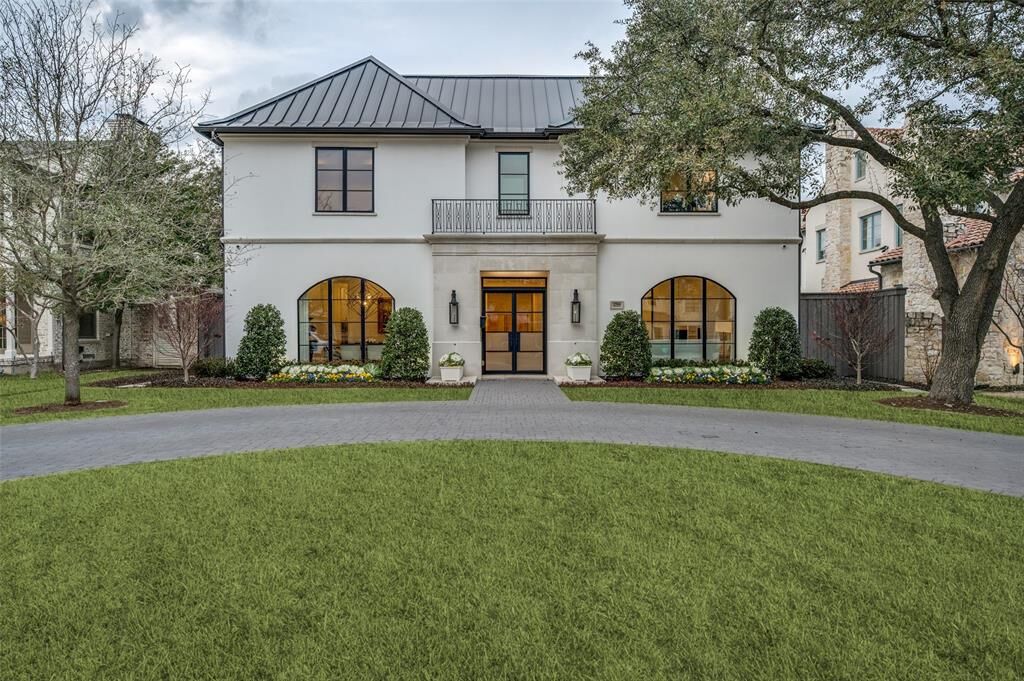 Property Photo:  3504 Wentwood Drive  TX 75225 