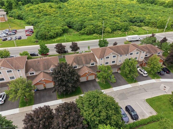 Property Photo:  386 Highland Road W 46  ON L8J 3P9 