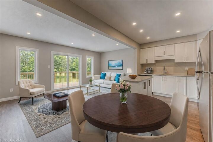 Property Photo:  86 Erbsville Court 24  ON N2T 0C8 