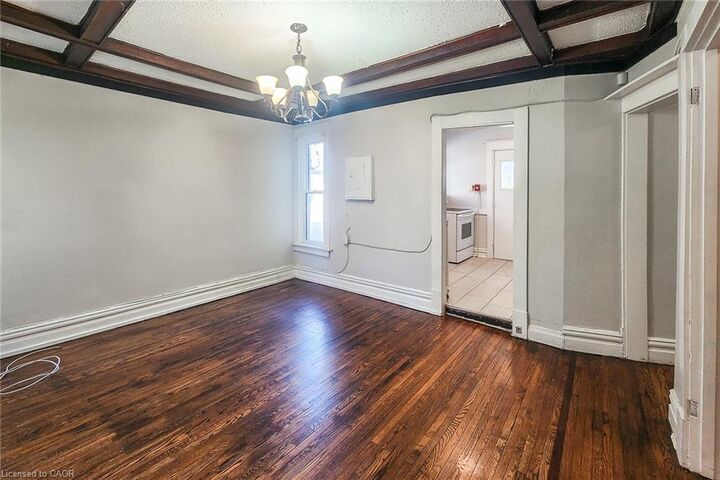 Property Photo:  25 West Avenue S E  ON L8N 2S2 