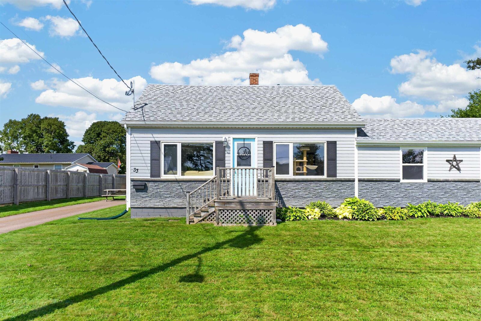 Property Photo:  33 Bayview Drive  PE C1N 3Z9 