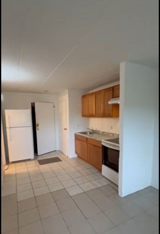 Property Photo:  126 Beaver St 76  MA 01702 