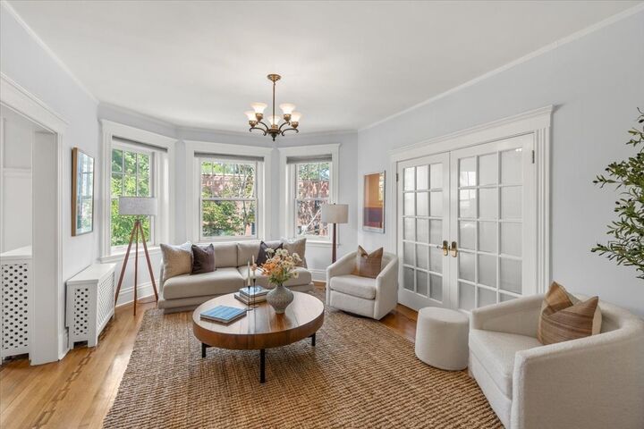 Property Photo:  47 Alton Pl 3  MA 02446 