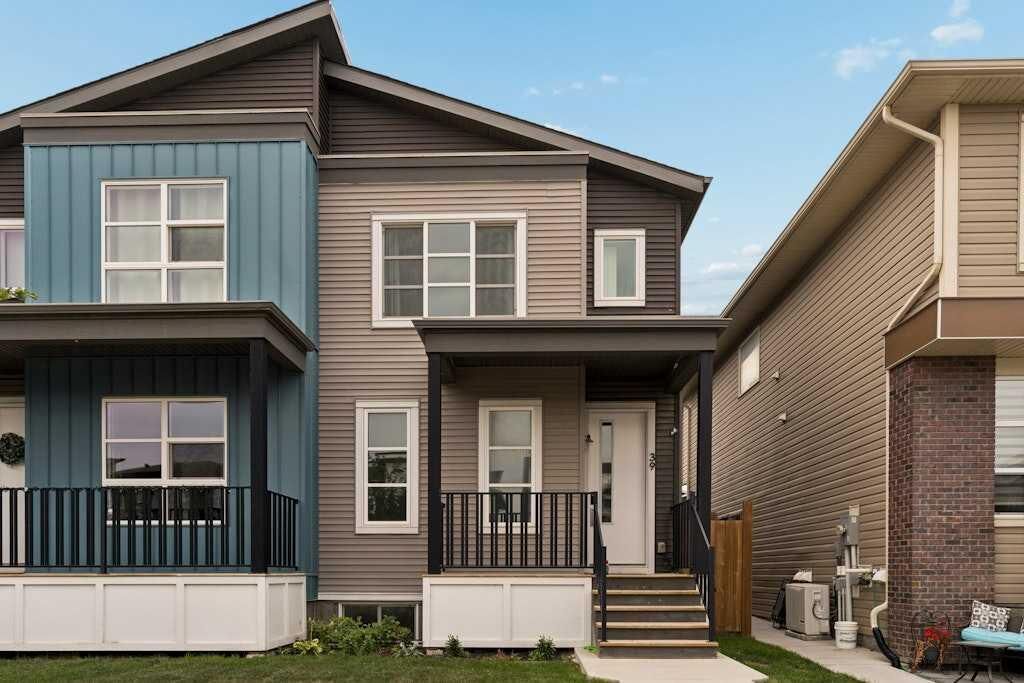 Property Photo:  39 Howse Rise NE  AB T3P 1L3 