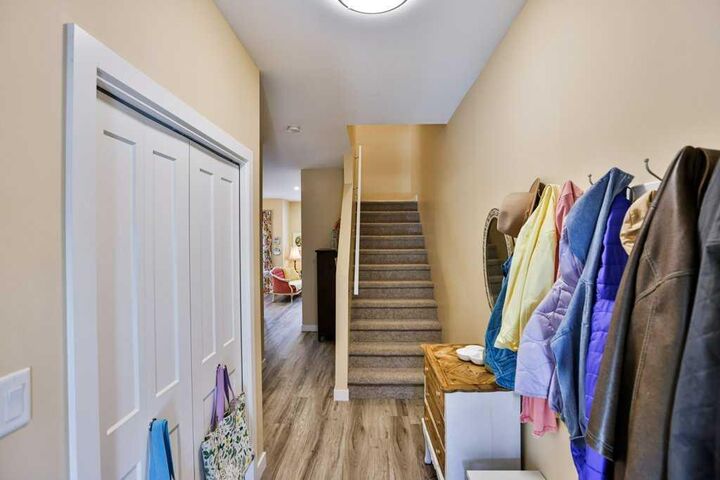 Property Photo:  1608 Stafford Drive N 3  AB T1H 7G8 
